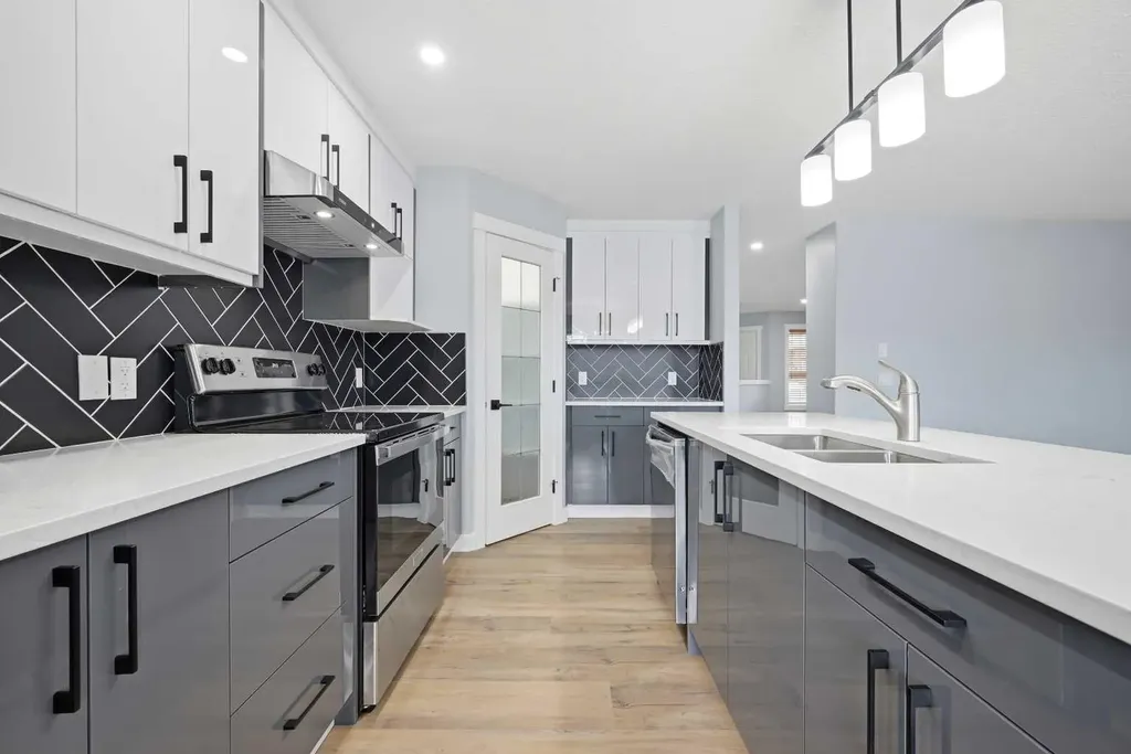 38 Saddleland Crescent NE Calgary AB T3J 5K5