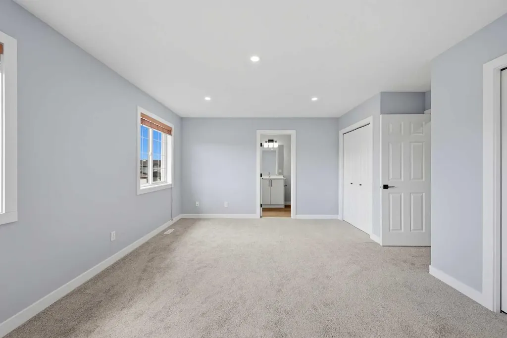 38 Saddleland Crescent NE Calgary AB T3J 5K5