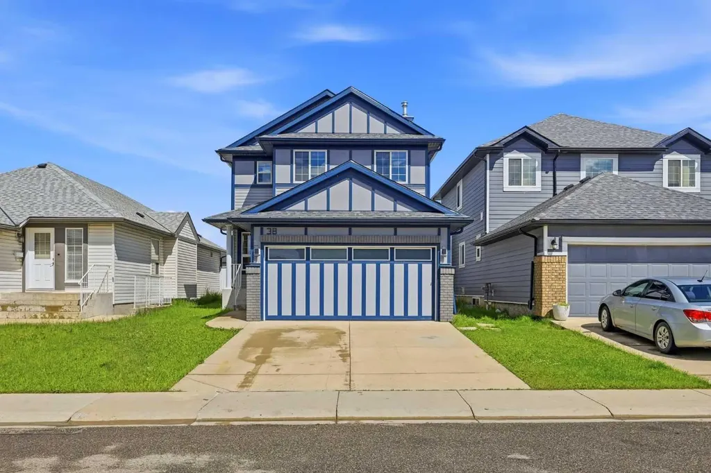 38 Saddleland Crescent NE Calgary AB T3J 5K5