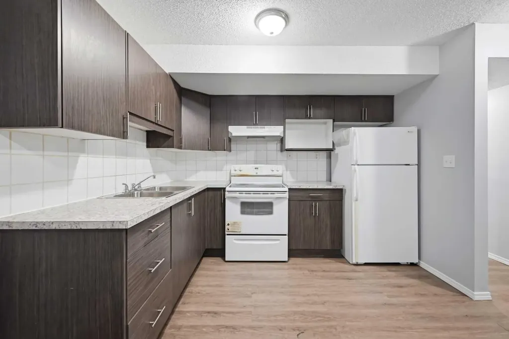 38 Saddleland Crescent NE Calgary AB T3J 5K5