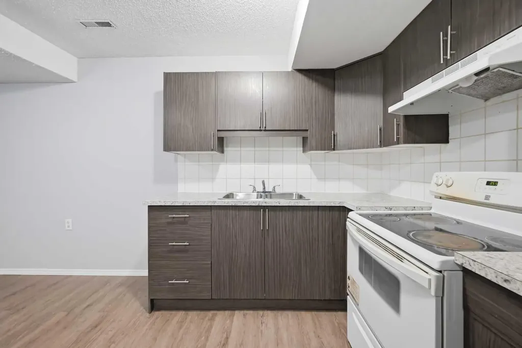 38 Saddleland Crescent NE Calgary AB T3J 5K5