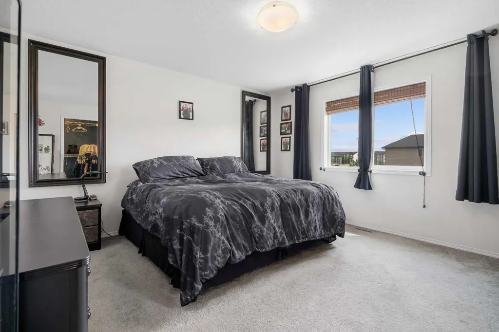80 Legacy Crescent SE Calgary AB T2X 0W8