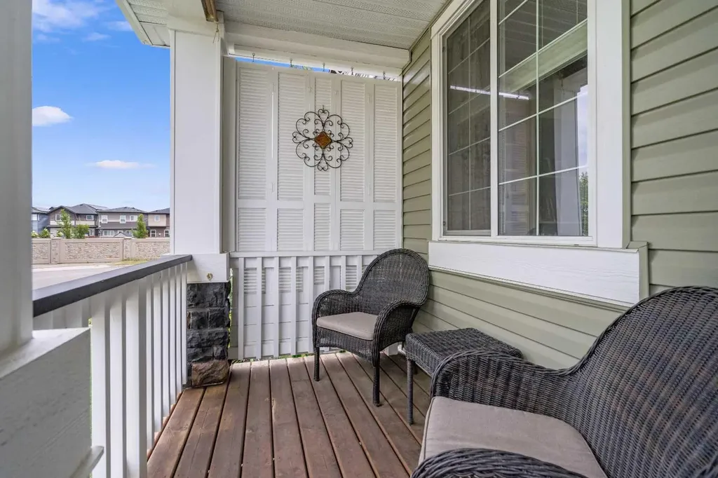 80 Legacy Crescent SE Calgary AB T2X 0W8