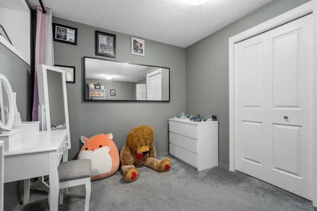 80 Legacy Crescent SE Calgary AB T2X 0W8