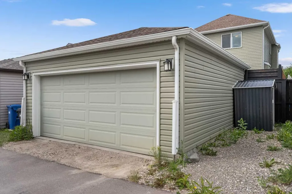 80 Legacy Crescent SE Calgary AB T2X 0W8