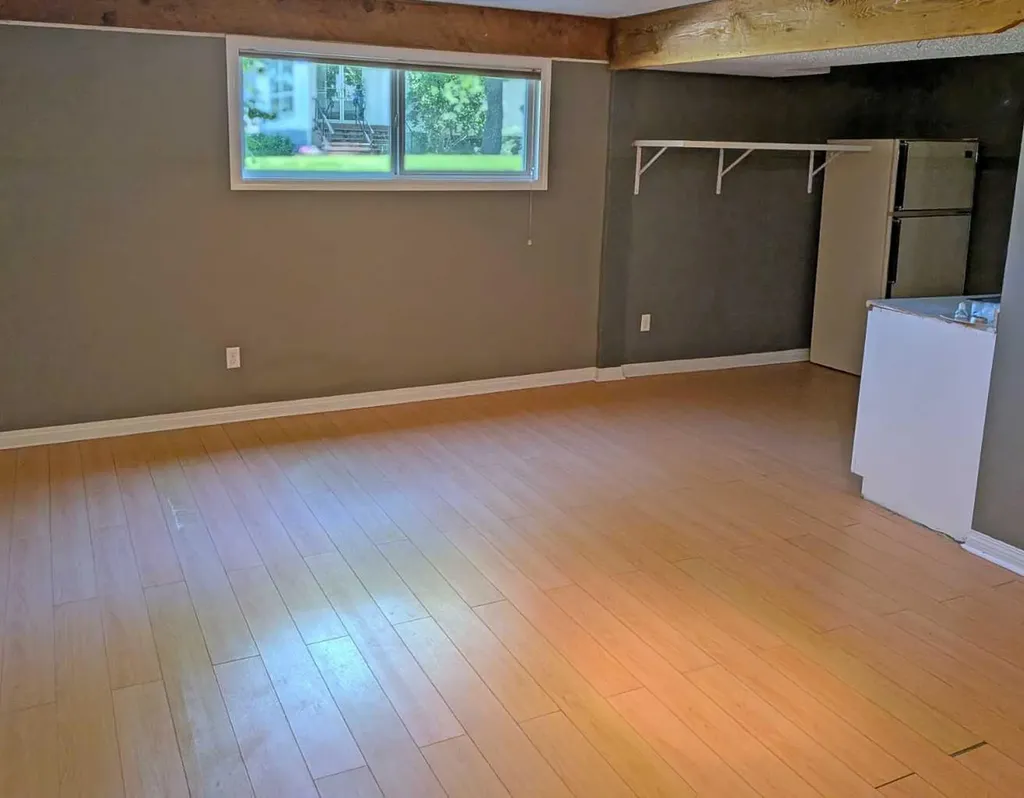 2103A 7 Street NE Calgary AB T2E 4C7