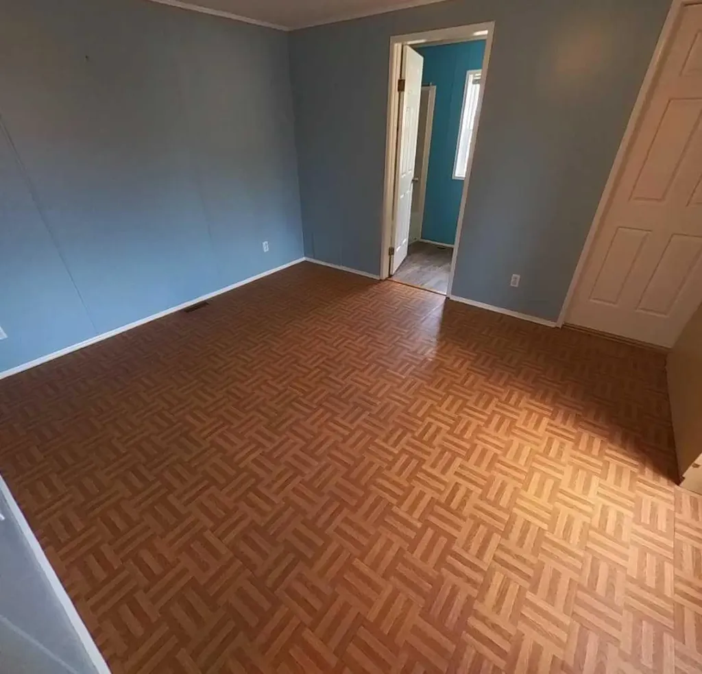 5211 55 Avenue Rocky Mountain House AB T4T 1M8