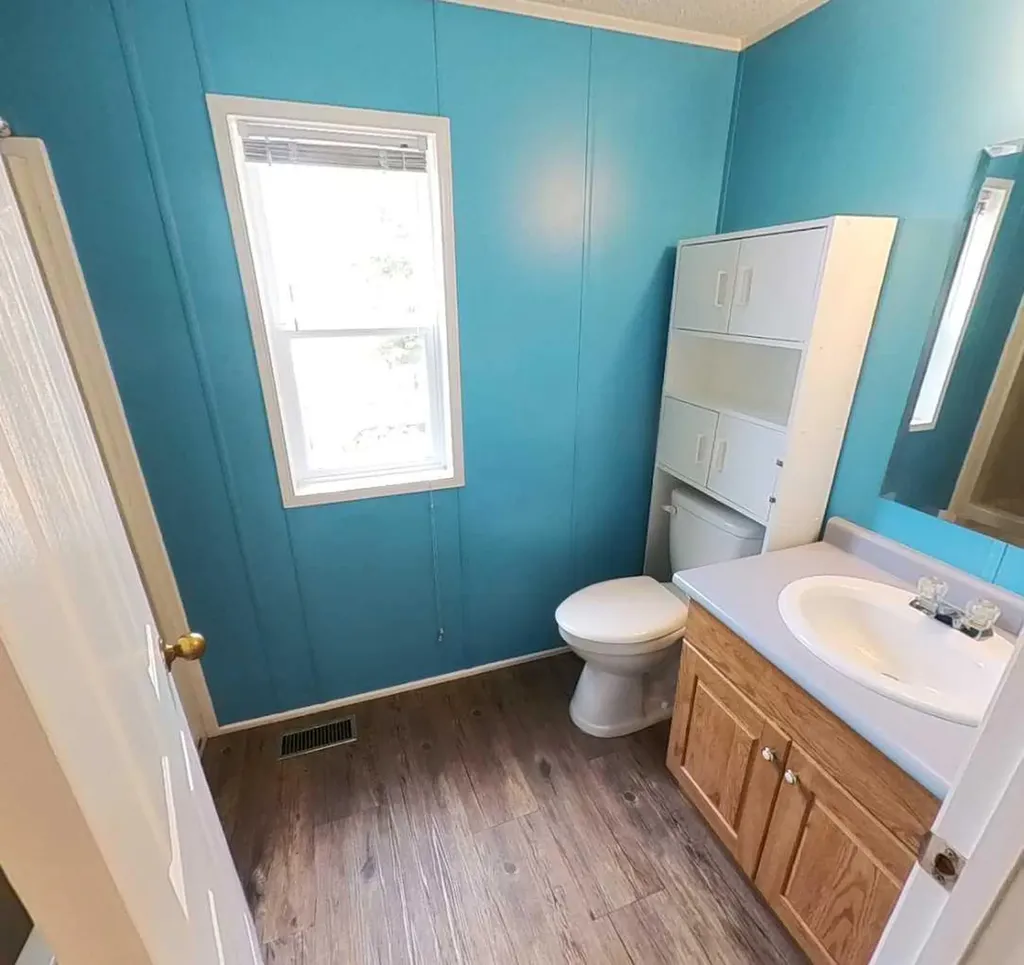 5211 55 Avenue Rocky Mountain House AB T4T 1M8