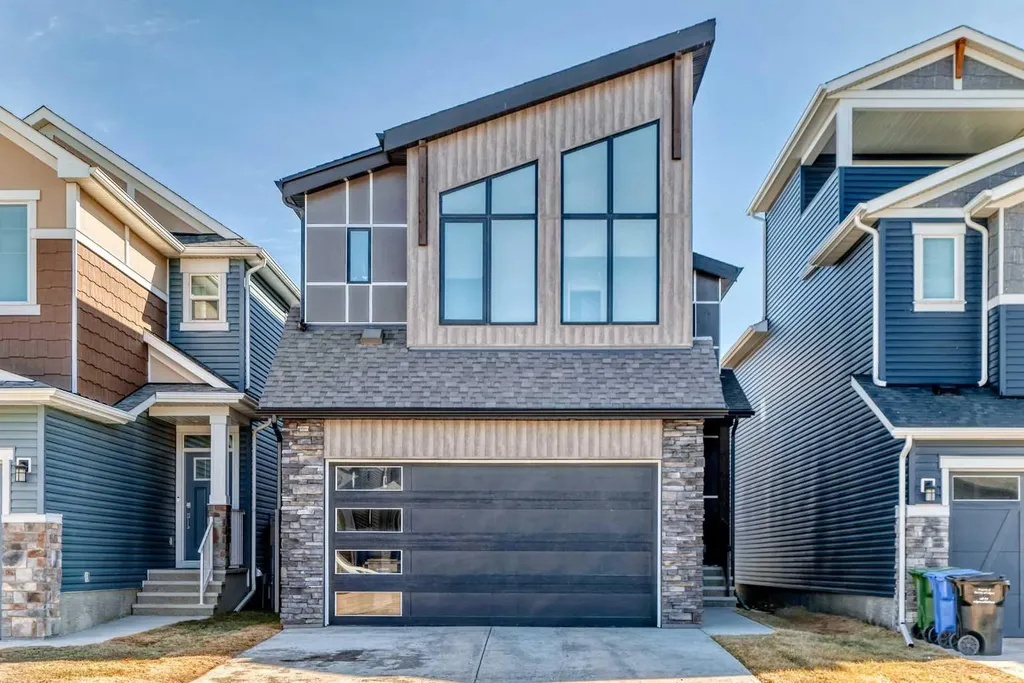 138 Silver Spruce Grove SW Calgary AB T2X5M2