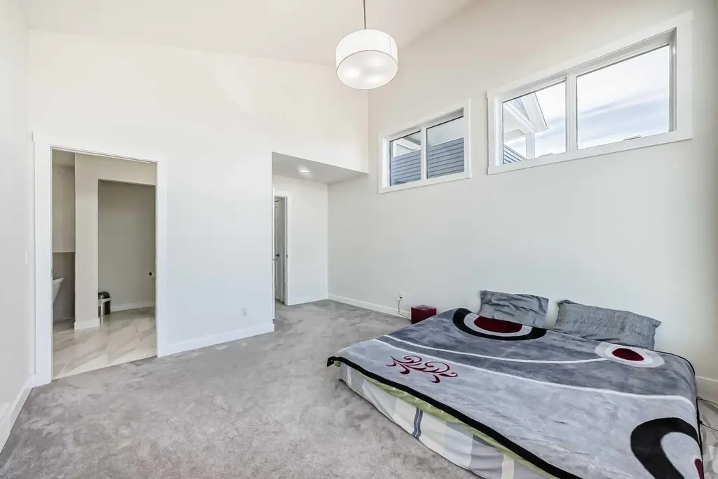 138 Silver Spruce Grove SW Calgary AB T2X5M2