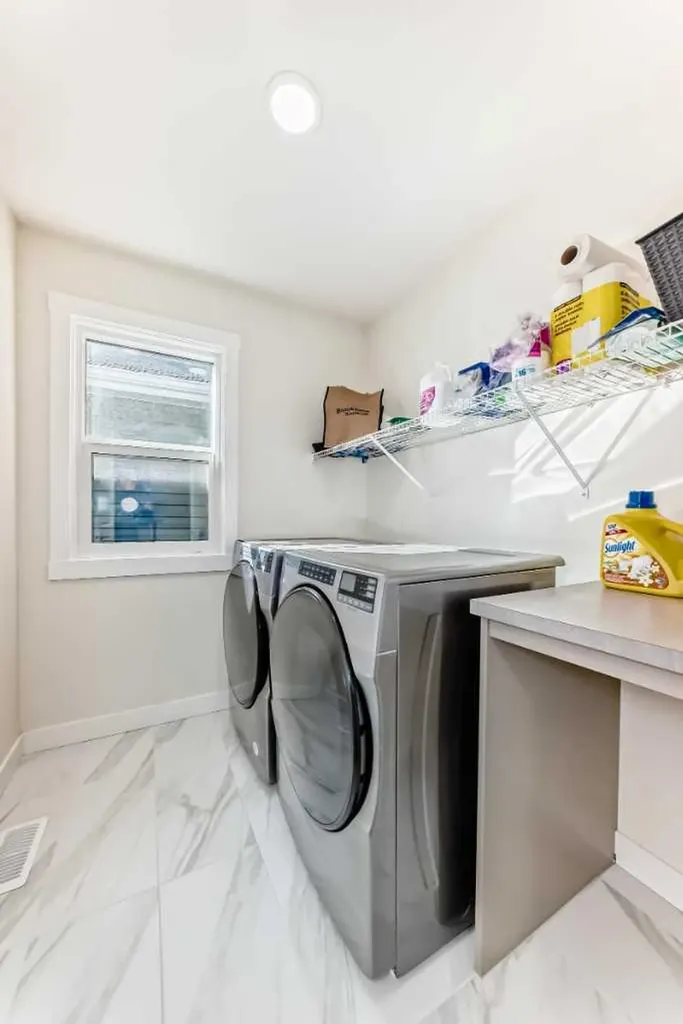138 Silver Spruce Grove SW Calgary AB T2X5M2