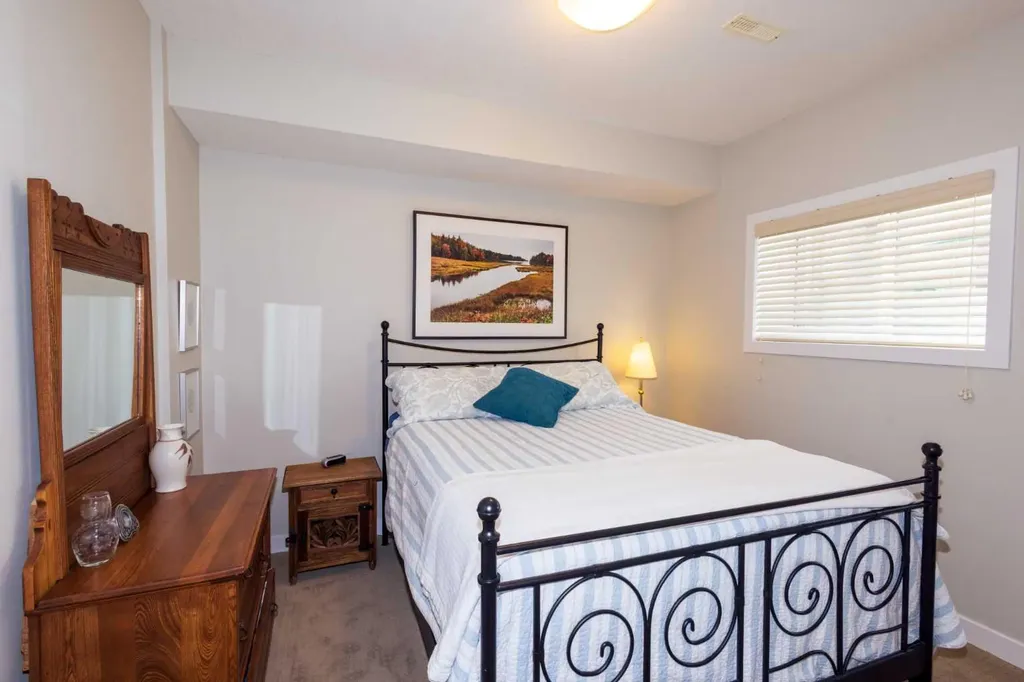 39 Glenvista Place Cochrane AB T4C2K2