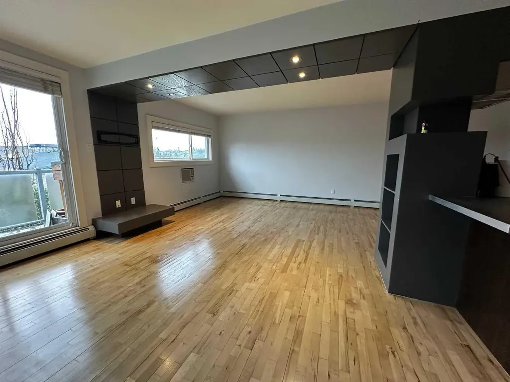 1530 26 Avenue SW Calgary AB T2T 1C5
