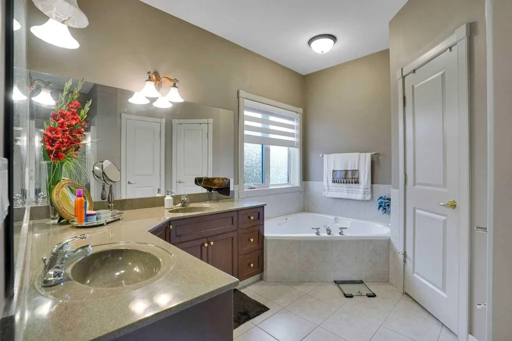 99 Arbour Vista Road NW Calgary AB T3G 5G3
