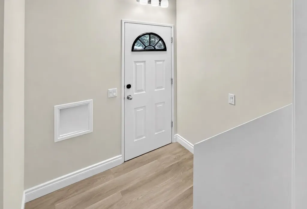 1816 Lynnover Road SE Calgary AB T2C1L3