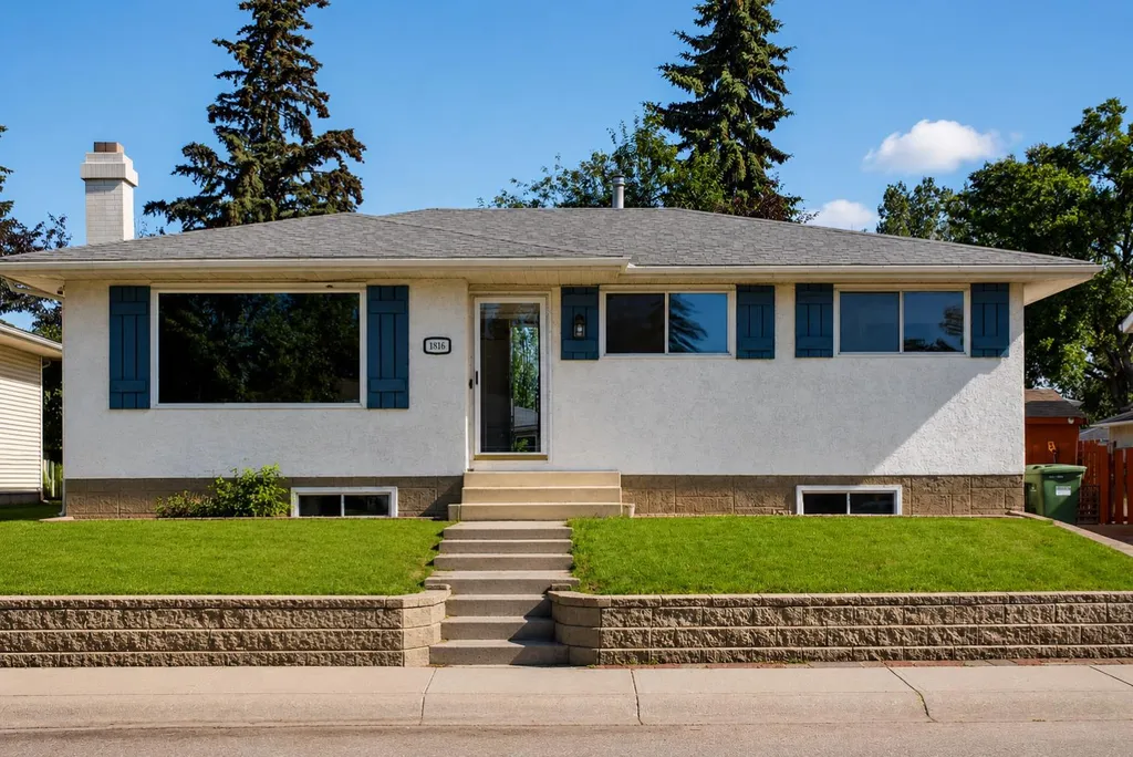 1816 Lynnover Road SE Calgary AB T2C1L3