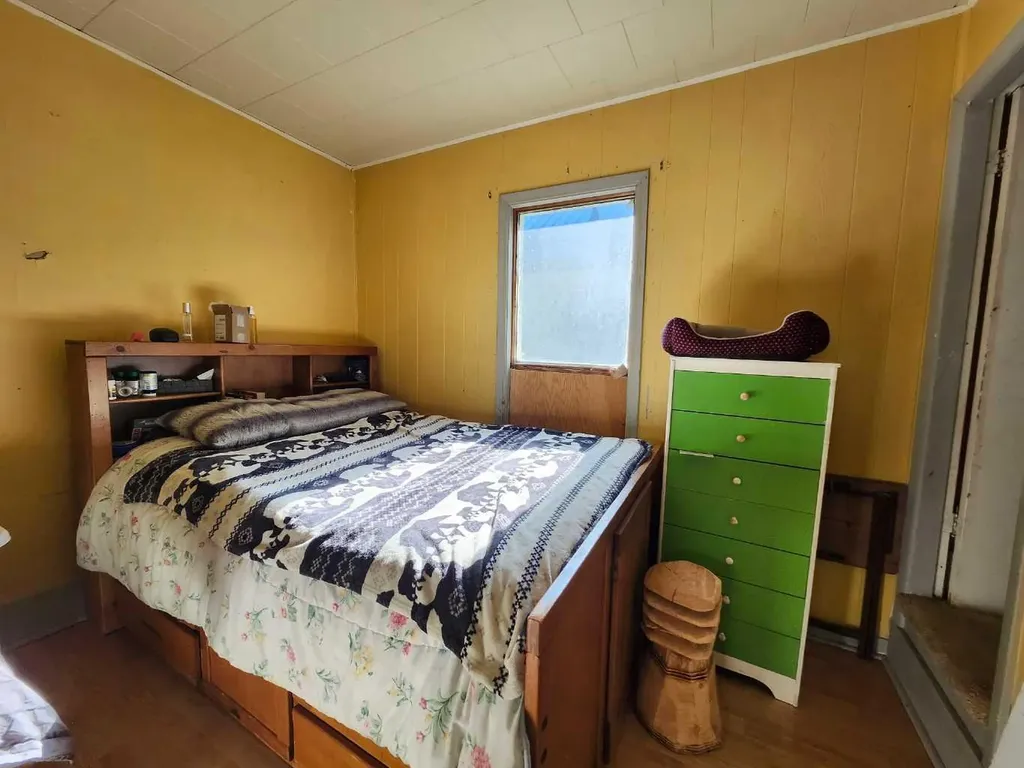 541 2 Avenue W Drumheller AB T0J0Y3