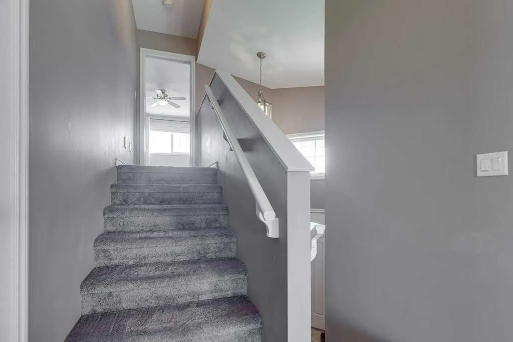 84 Windermere Close Red Deer AB T4N 2J8