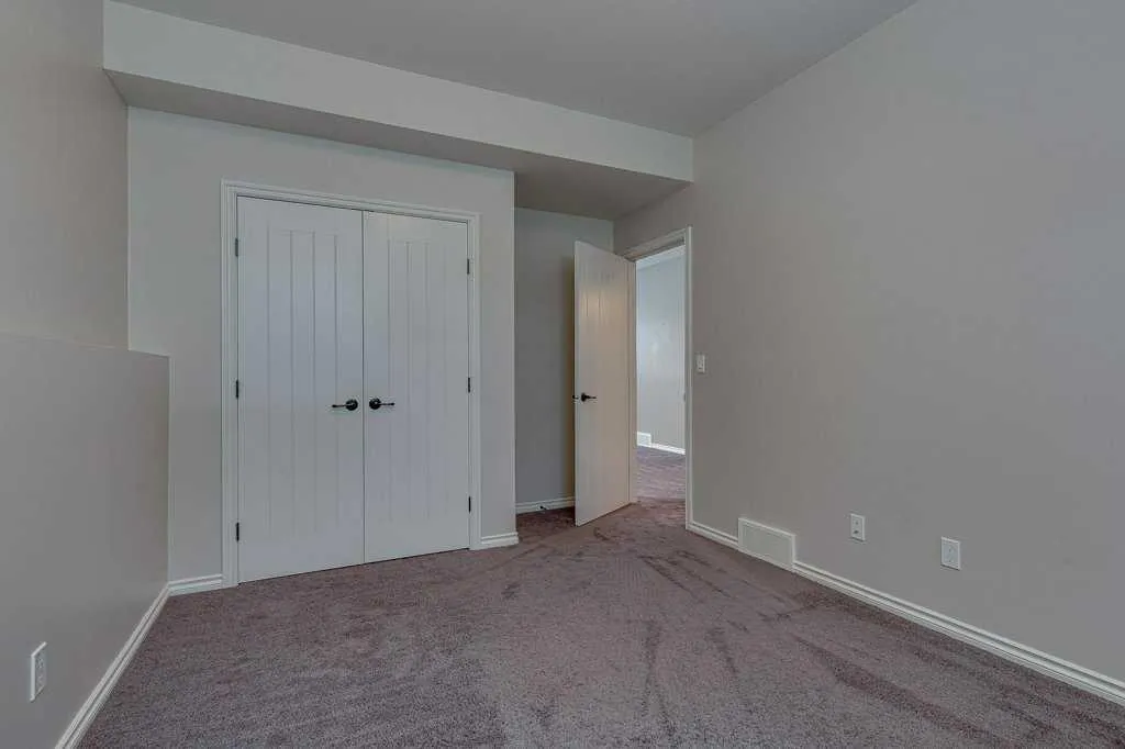 84 Windermere Close Red Deer AB T4N 2J8