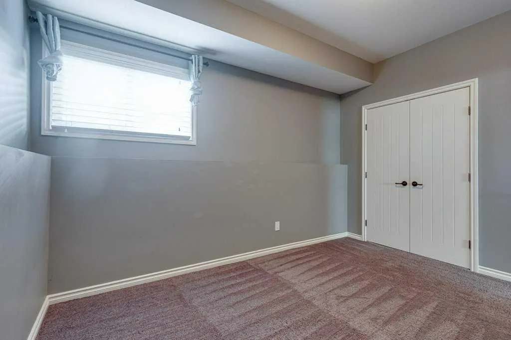 84 Windermere Close Red Deer AB T4N 2J8