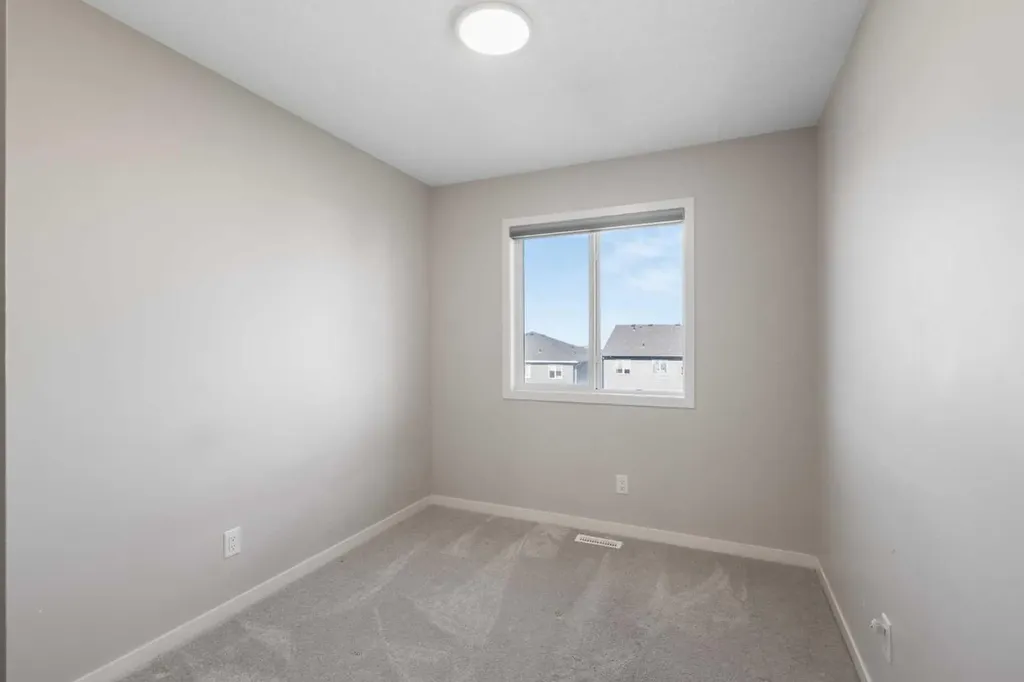 66 Aquila Way NW Calgary AB T3R 1Z7