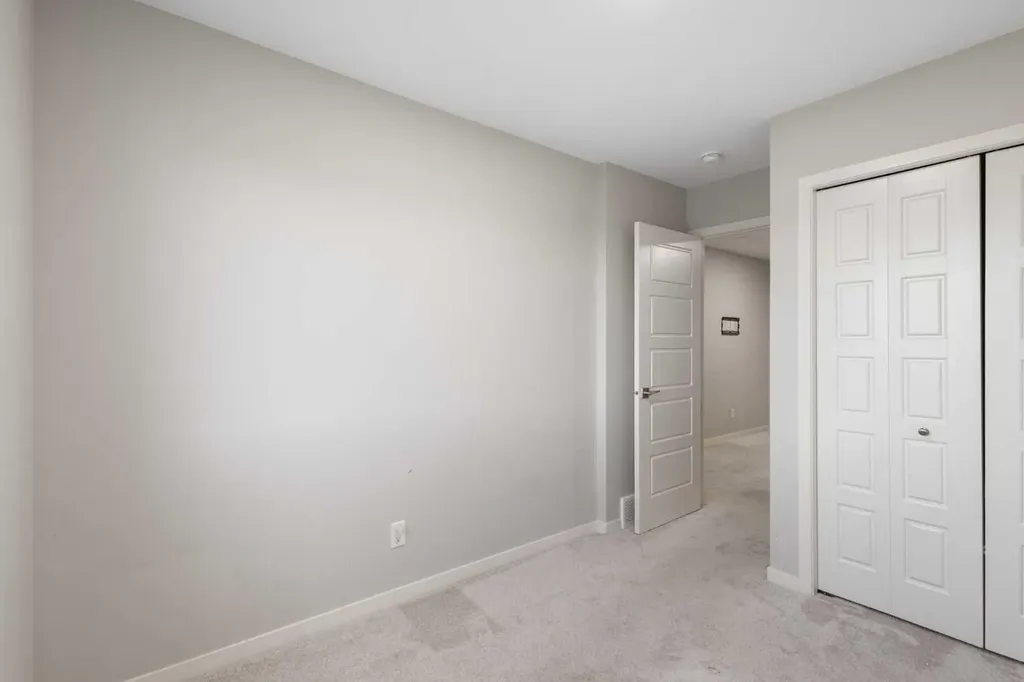 66 Aquila Way NW Calgary AB T3R 1Z7