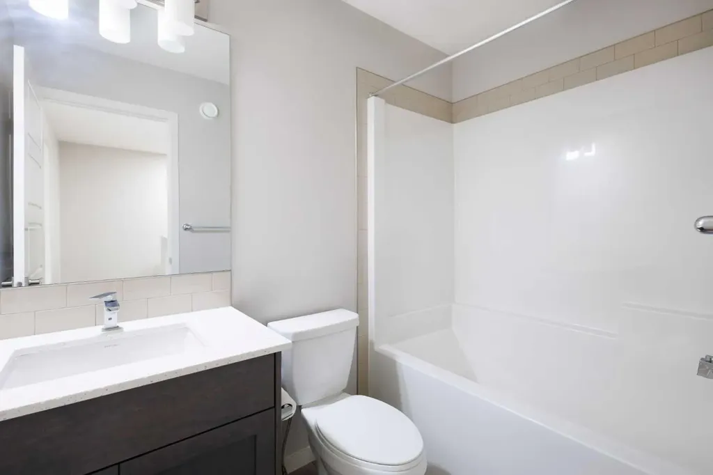 66 Aquila Way NW Calgary AB T3R 1Z7