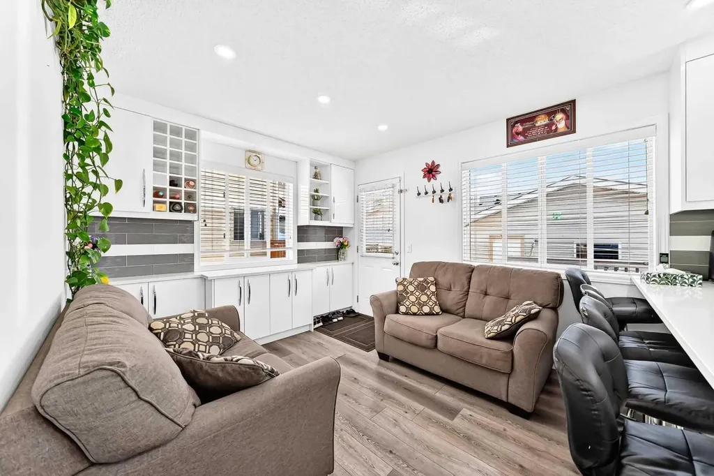 24 Taralake Road NE Calgary AB T3J 0B1