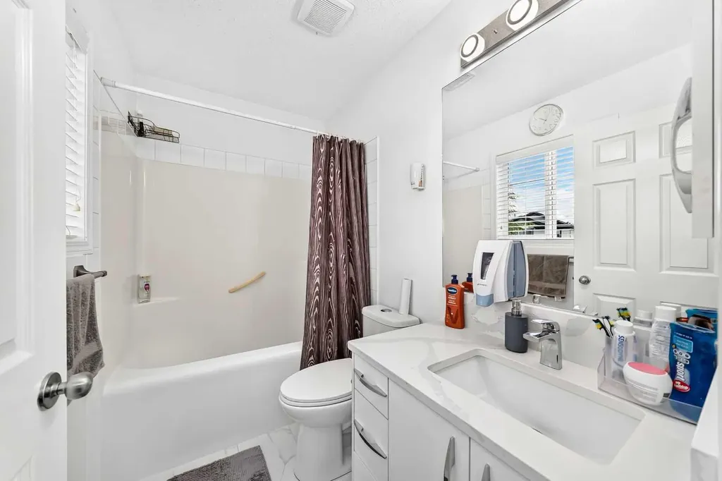 24 Taralake Road NE Calgary AB T3J 0B1
