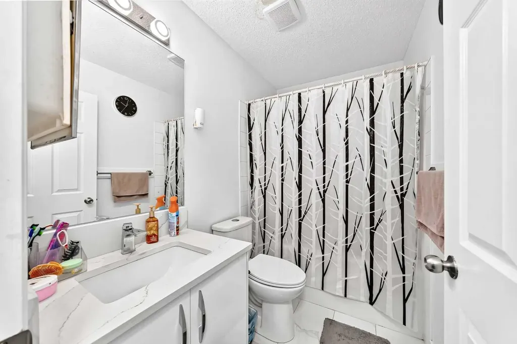 24 Taralake Road NE Calgary AB T3J 0B1