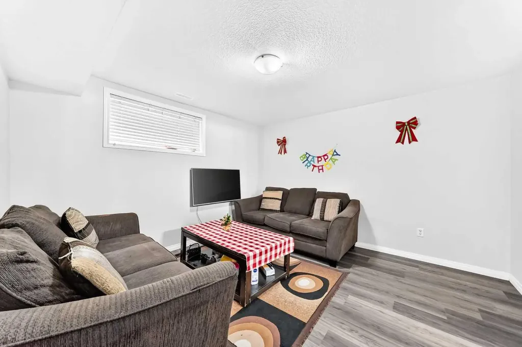 24 Taralake Road NE Calgary AB T3J 0B1