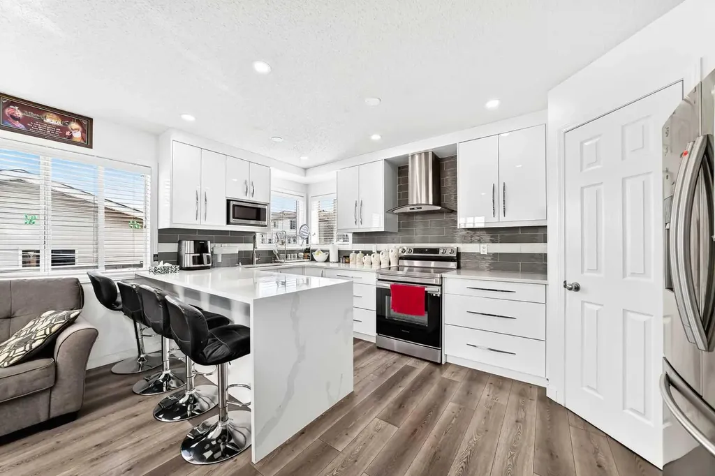 24 Taralake Road NE Calgary AB T3J 0B1
