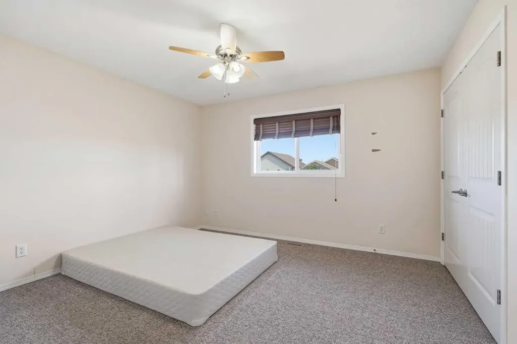 48 Vanson Close Red Deer AB T4R 0G6
