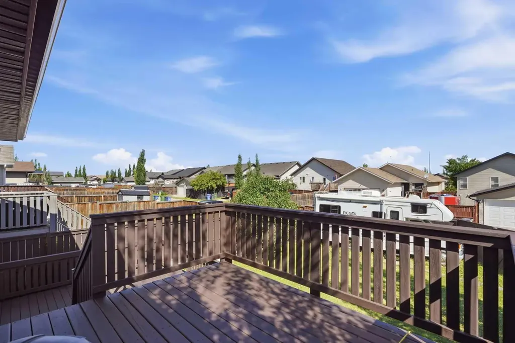 48 Vanson Close Red Deer AB T4R 0G6