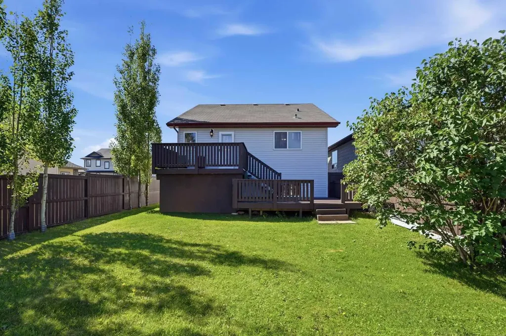 48 Vanson Close Red Deer AB T4R 0G6