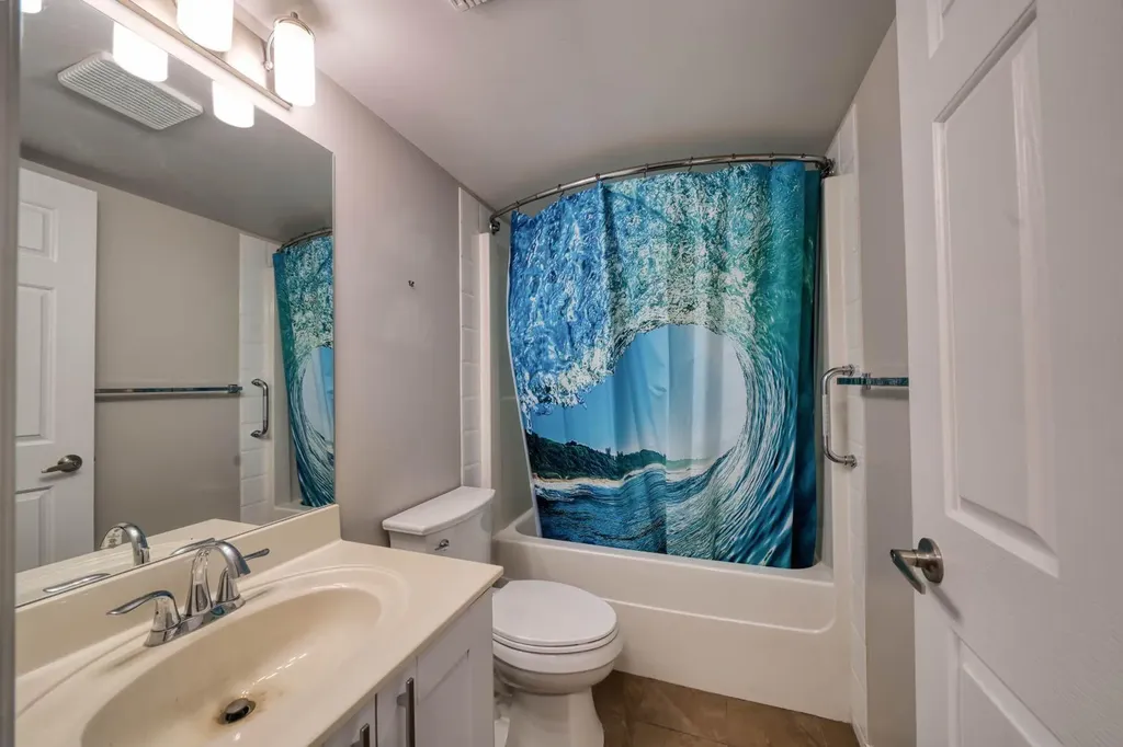 290 Shawville Way SE Calgary AB T2Y 3Z9