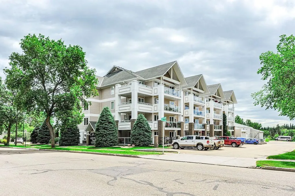 5419 49 Avenue Camrose AB T4V 0N6