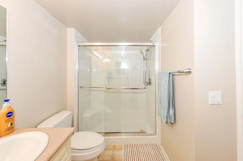 5419 49 Avenue Camrose AB T4V 0N6