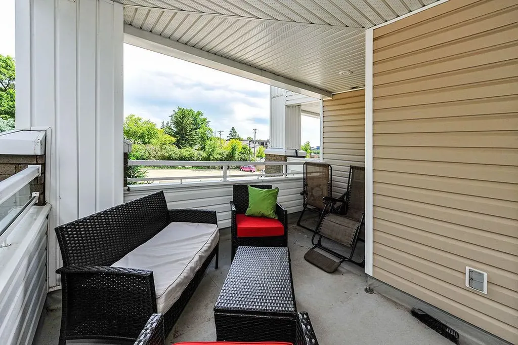5419 49 Avenue Camrose AB T4V 0N6