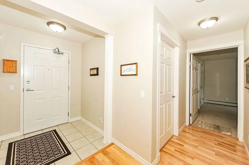5419 49 Avenue Camrose AB T4V 0N6