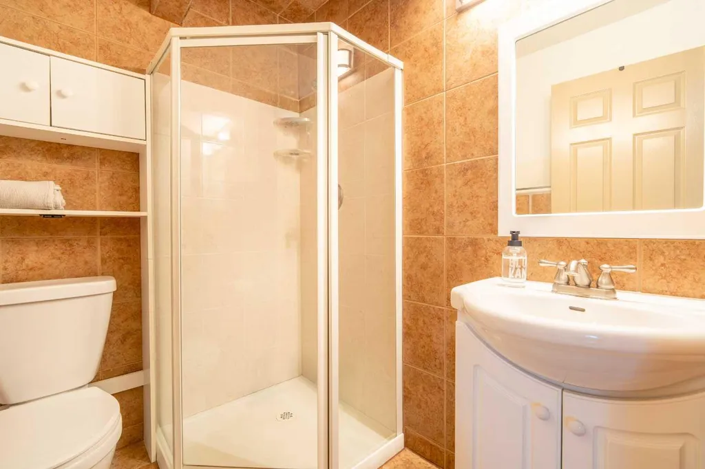 128 Sunvale Crescent SE Calgary AB T2X2S5