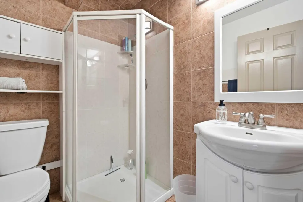 128 Sunvale Crescent SE Calgary AB T2X2S5