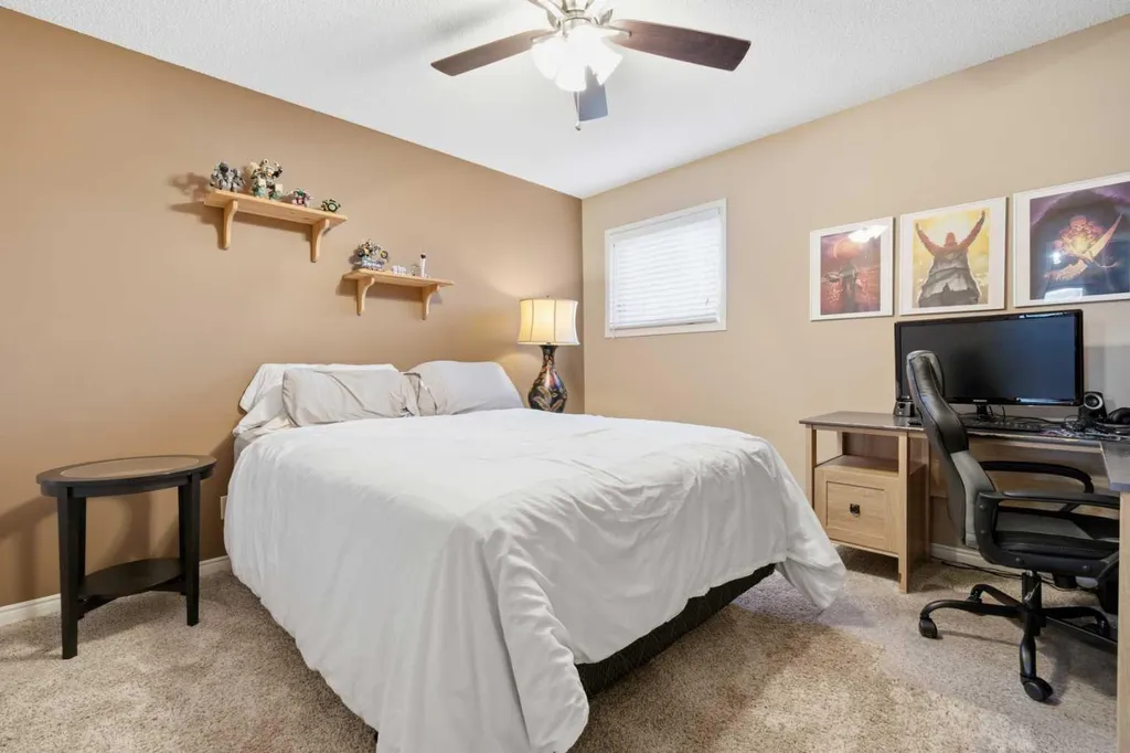 128 Sunvale Crescent SE Calgary AB T2X2S5