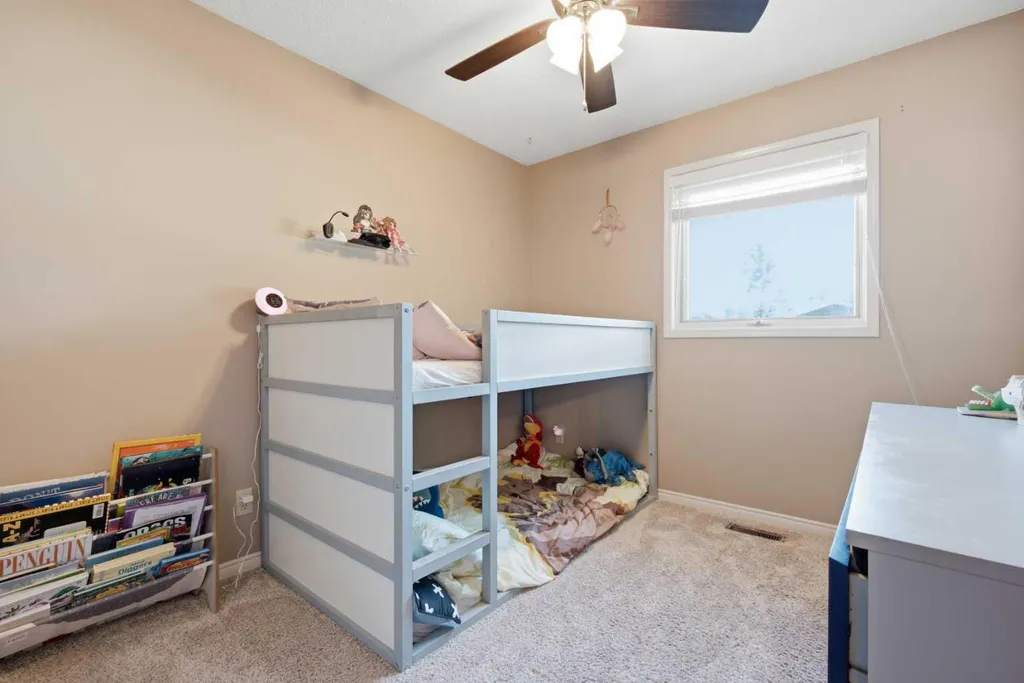 128 Sunvale Crescent SE Calgary AB T2X2S5