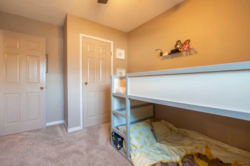 128 Sunvale Crescent SE Calgary AB T2X2S5