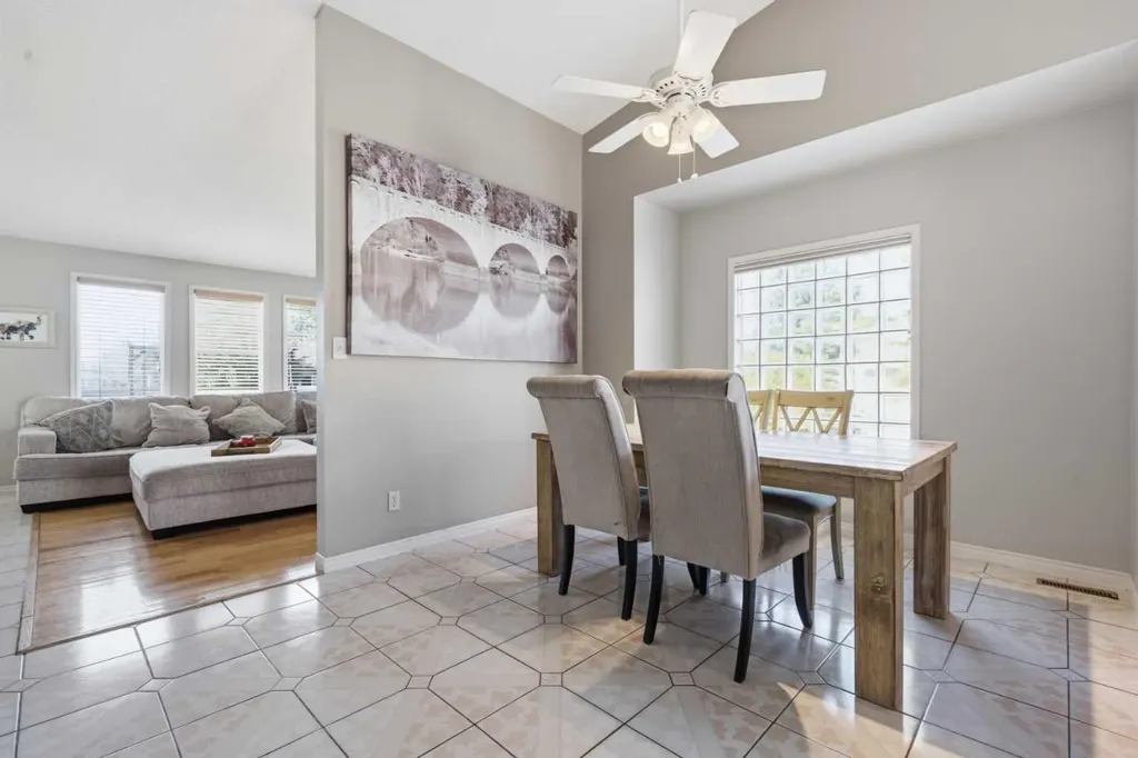 128 Sunvale Crescent SE Calgary AB T2X2S5