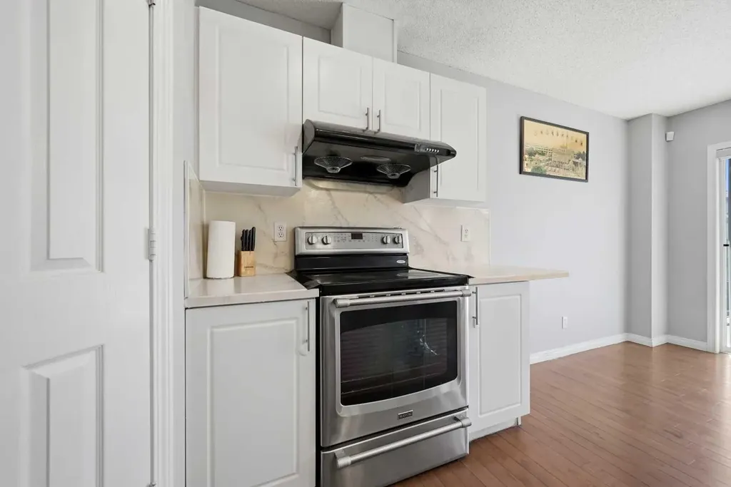 33 Saddlecrest Close NE Calgary AB T3J 5B5