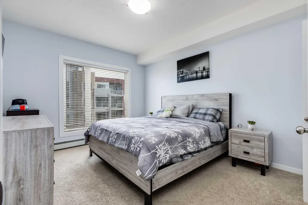 604 East Lake Boulevard NE Airdrie AB T4A 0G5