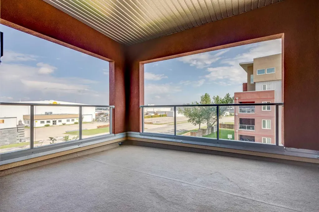 604 East Lake Boulevard NE Airdrie AB T4A 0G5