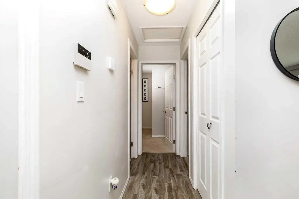 41 Mcdougall Crescent Red Deer AB T4R 1T2